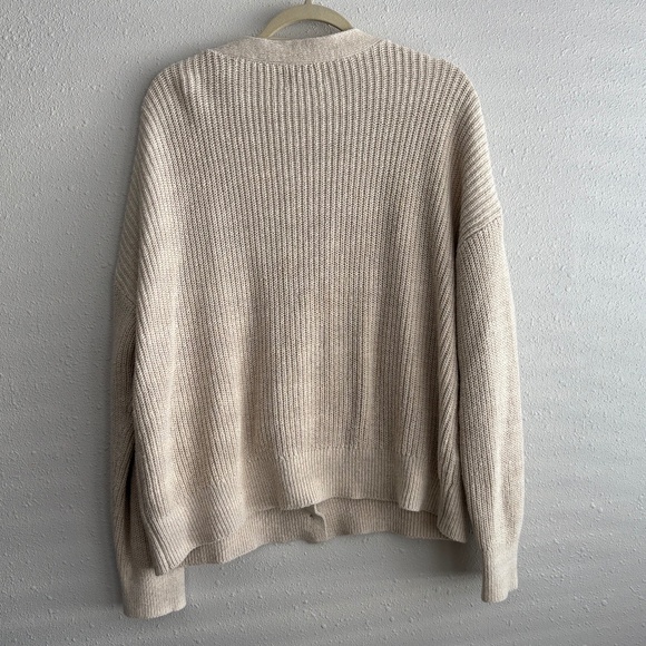 Old Navy Cotton/Linen Blend Button Front Cardigan in Light Taupe/Oatmeal - Picture 5 of 5